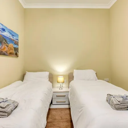 アパート Seaview,beautiful 3br 3 マルサスカーラ