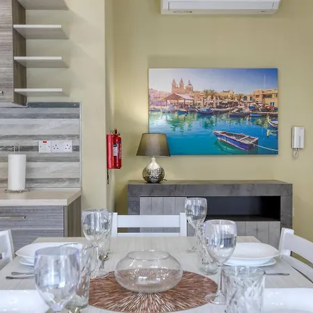 Seaview,beautiful 3br 3 *