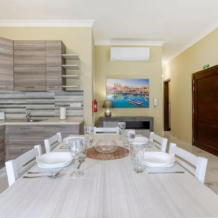 Seaview,beautiful 3br 3 마르사스칼라