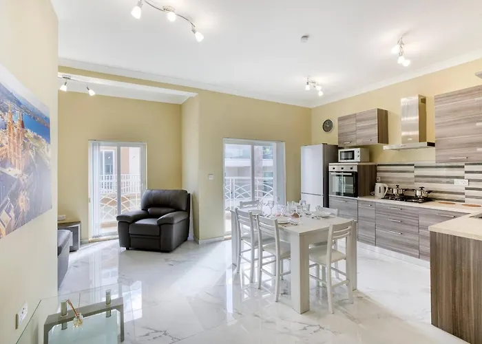 Seaview,beautiful 3br 3 *