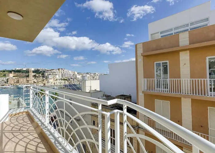 Seaview,beautiful 3br 3 Daire *