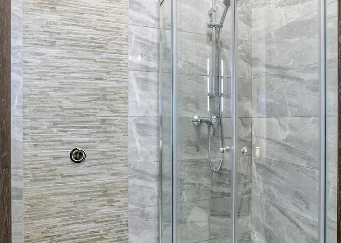 Seaview,beautiful 3br 3 Daire *