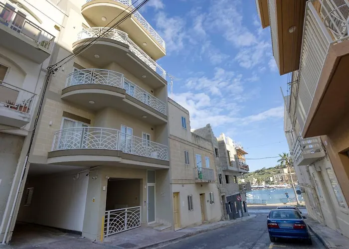 Seaview,beautiful 3br 3 Daire Marsaskala